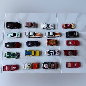 20 Vintage Lot Die Cast Matchbox Hot Wheels Toy Cars 1980s 1990s
